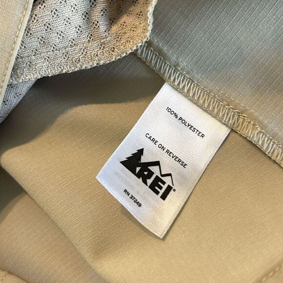 REI Khaki Ladies Hiking Shirt L - Picture 13 of 13